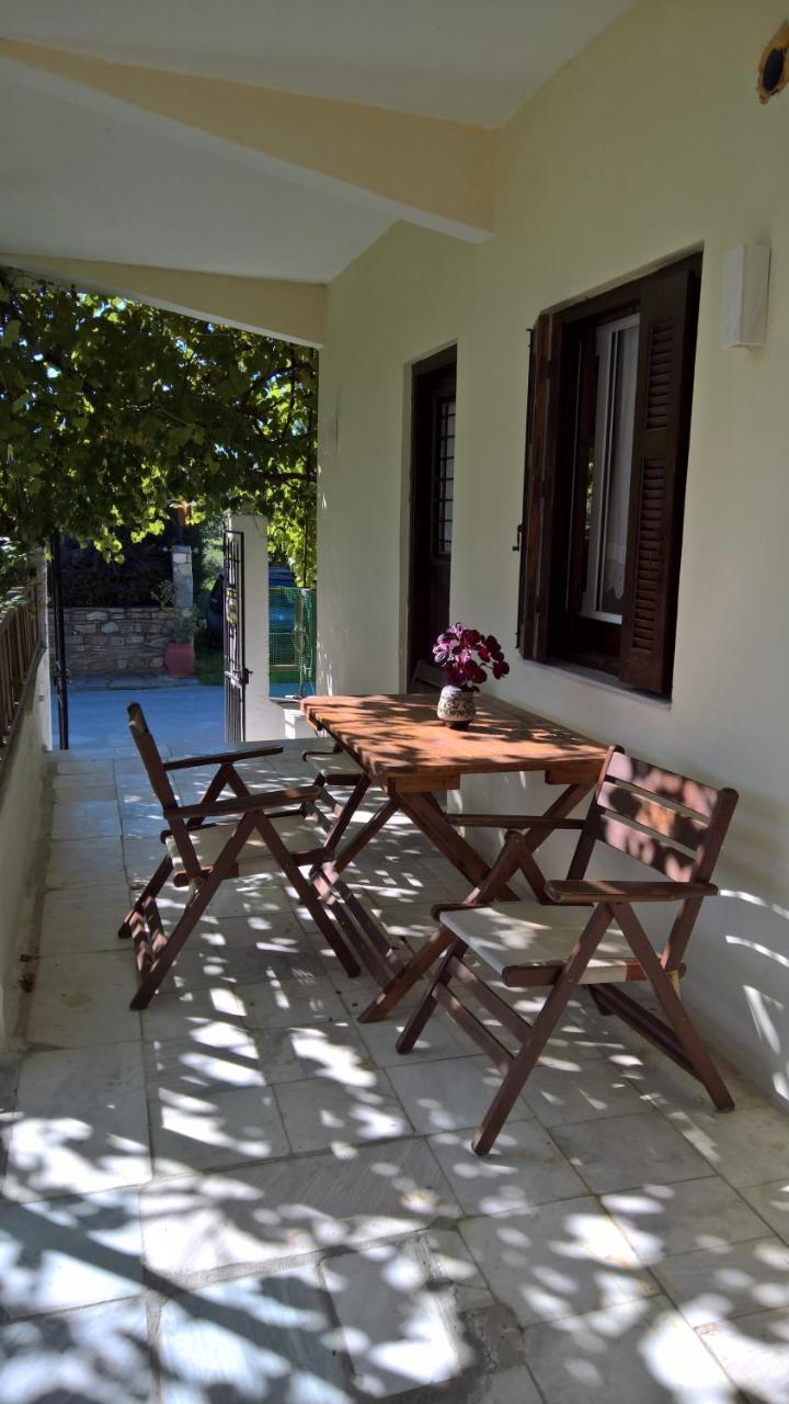 Sotiroulis Apartments Néa Meságkala Exterior foto