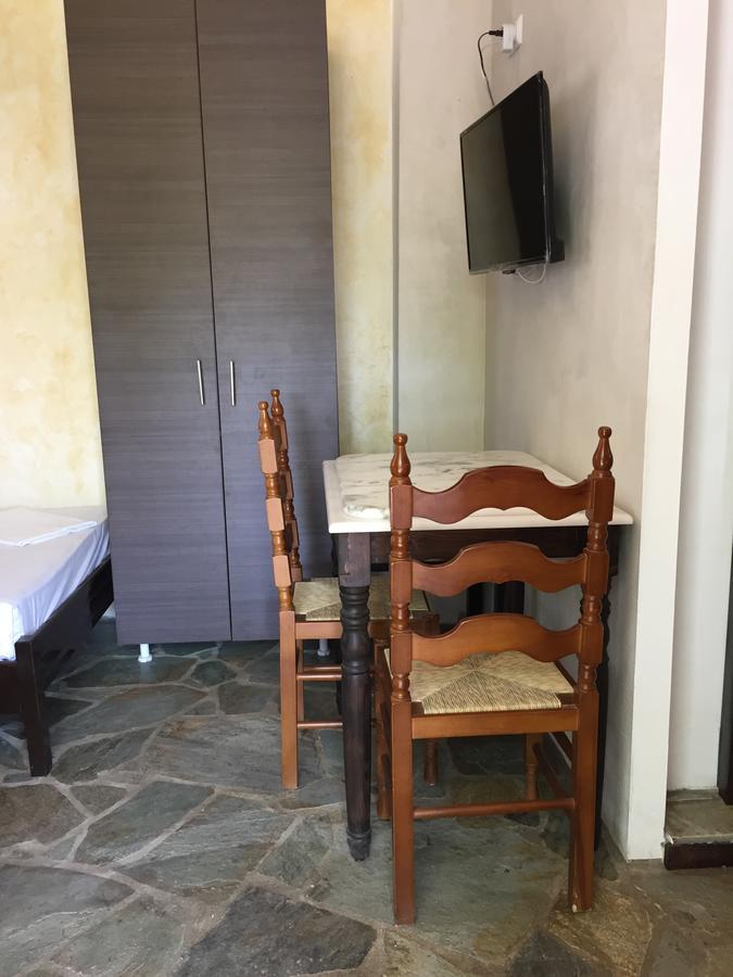 Sotiroulis Apartments Néa Meságkala Exterior foto